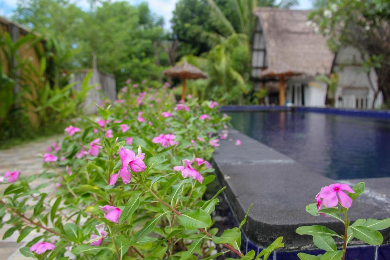 Lucky'S Hostel Gili Air Luaran gambar