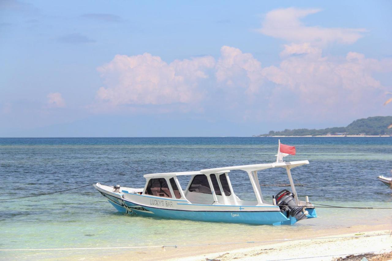 Lucky'S Hostel Gili Air Luaran gambar