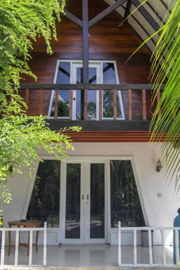 Lucky'S Hostel Gili Air Luaran gambar