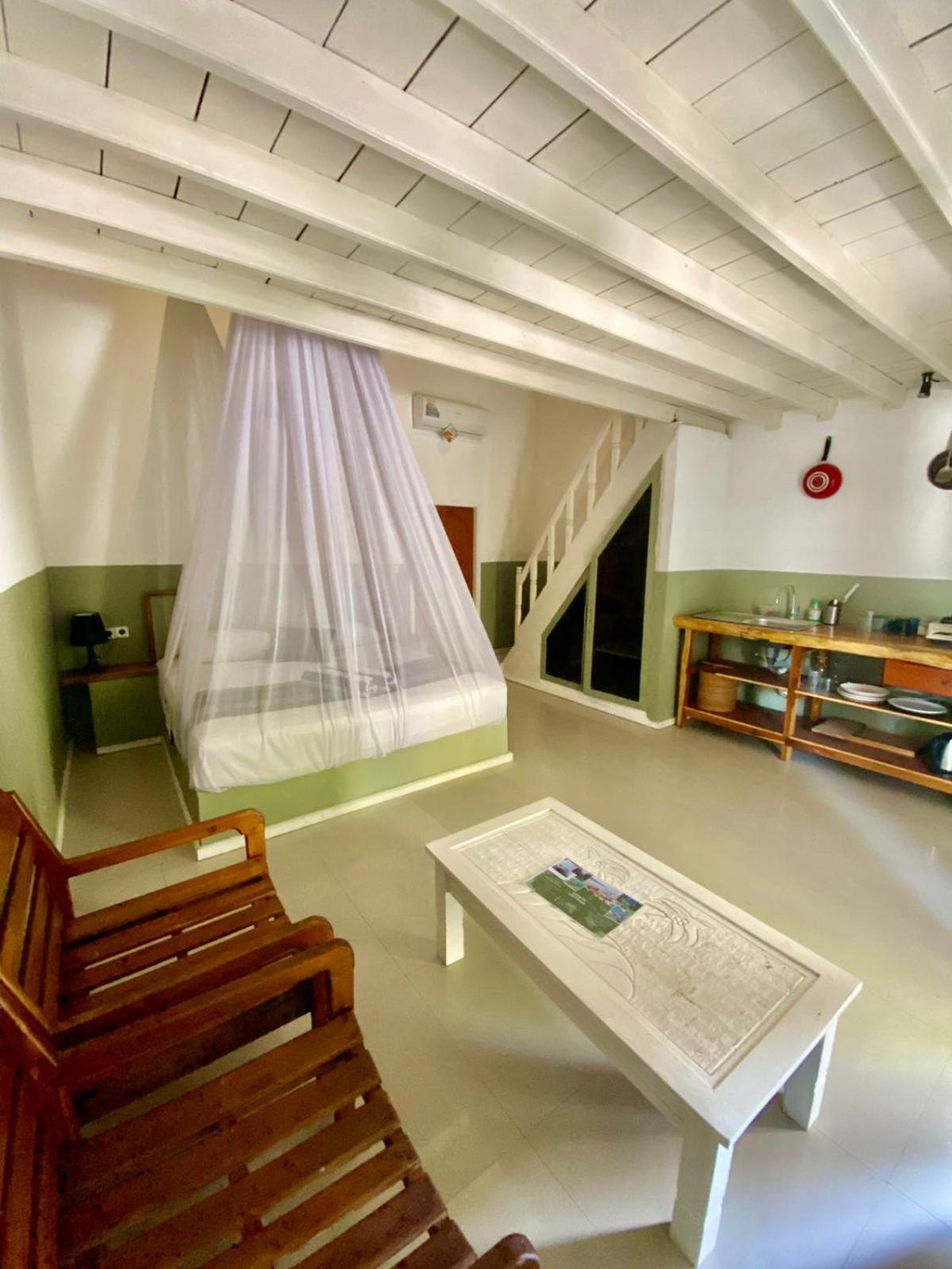 Lucky'S Hostel Gili Air Luaran gambar