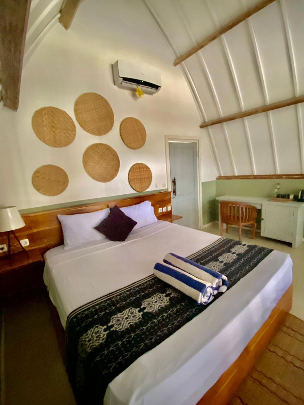 Lucky'S Hostel Gili Air Luaran gambar